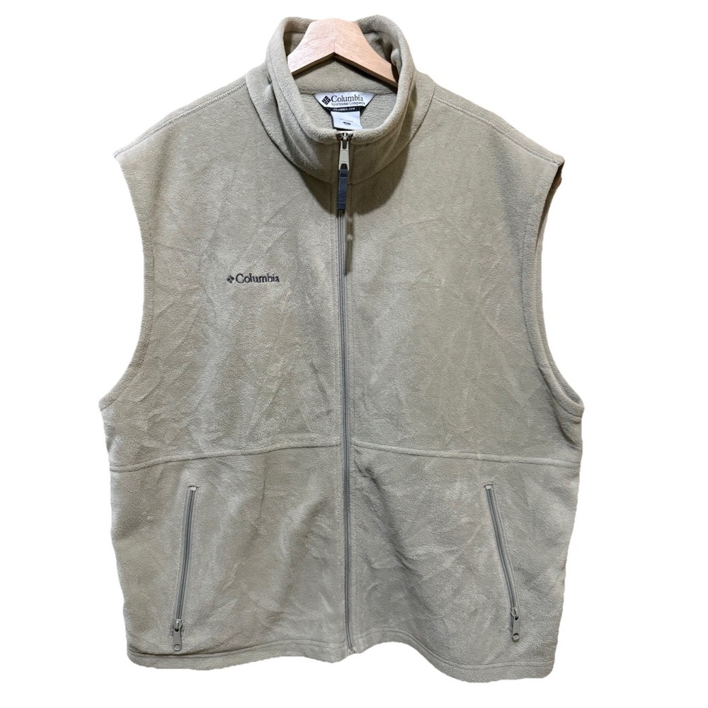 Columbia Men’s Khaki Fleece Vest